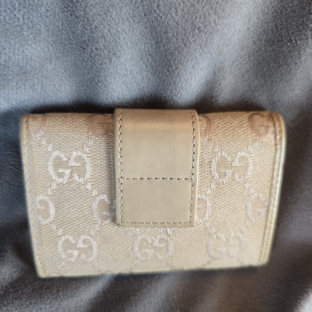 Gucci Key Case - image 2